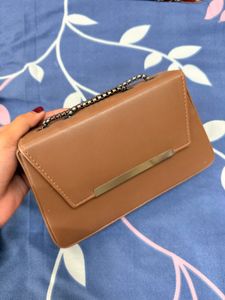 Chic Brown Crossbody Bag