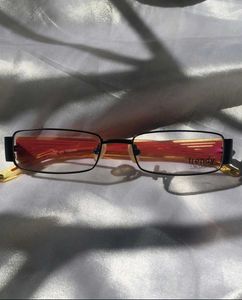 Y2K Unisex Sunglasses With Red-gold Temples