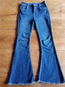 Bootcut New Jeans