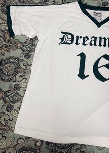 Dreamers 16 Graphic Tee