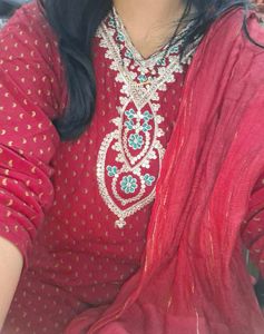 Maroom Embroidered karwachauth special kurta Set