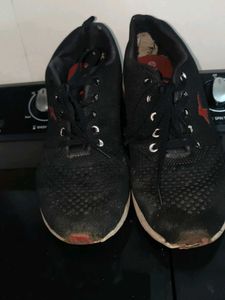 Sports Shoes