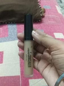 Swiss Beauty Liquid Concealer