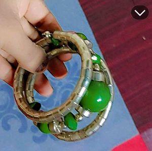 Silver Green Bracelete