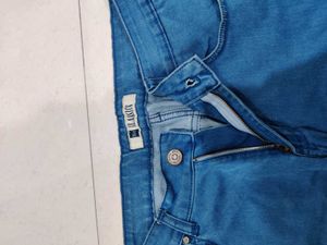 Stylish Blue Denim Jeans