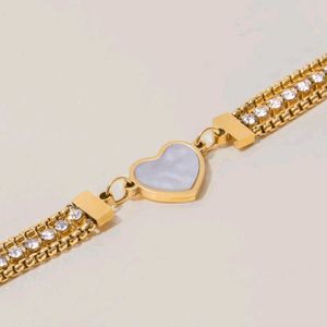 Heart Charm Gold Bracelet