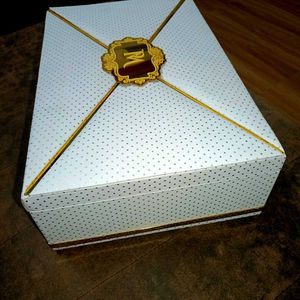 Elegant New Jewellery Box