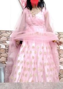 Pink &amp; Gold Embroidery Lehnga