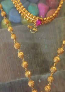 Elegant Gold Necklace