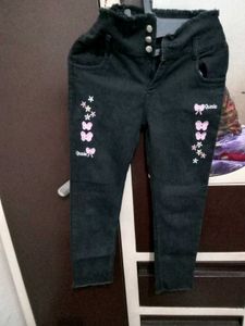 Cute Black Jeans with Embroidery