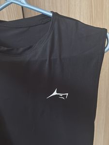 Black Sleeveless T-Shirt