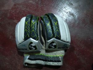 Batting Gloves For Cricket
