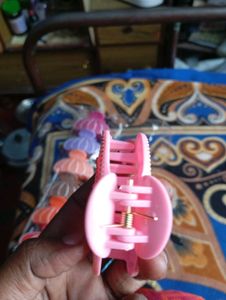 Multicolour Catch Clips