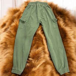 Green Cargo Sweatpants