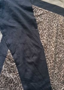 Lasania Color Block Top