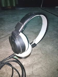 Headphones