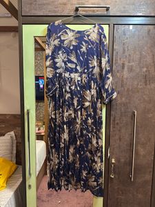Adaah Floral Printed Embellished Kurta Set