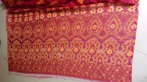 Rani Pink Saree Without Blouse