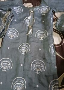 A Party Wear Kurta Set With Pants nd Dupatta