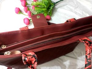Handbag