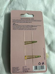 GUBB’s Pearl Leaf Hair Clip