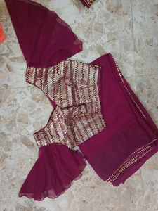 New Design Blouse With Saree