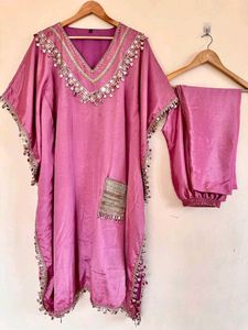 New Standard Beautiful Pakistani Kaftan Dress Full