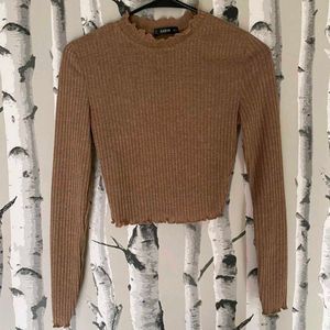 Ribbed Brown Crop Top🤎🍁