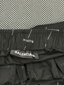 Balenciaga Printed pants