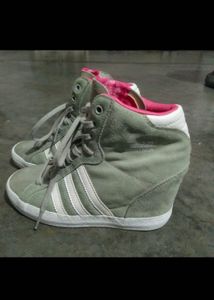 Authentic Adidas Baseball Shoes