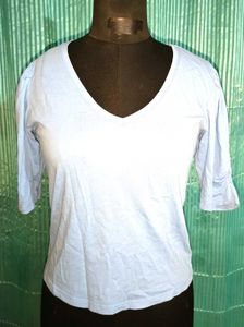 🎁Buy 2 Get 1 Free🎁Size S/M Cute Blue V-Neck Top