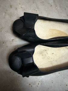 Black Bow Ballerinas