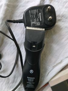 Panasonic Trimmer With Charger