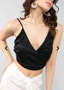 Black Sleeveless Crop Top