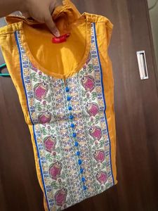 Suit With Dupatta