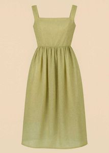 Pretty Sequenced Midi Dress Size 32