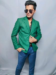 Green Colour Blazer, Size: Small, Model Height: 5ft 3 Inch