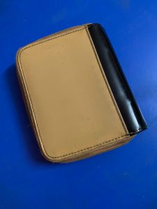 Women’s Wallet Preloved