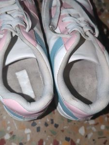 White Casual Stylish Sneaker Shoes