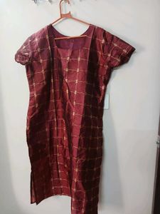 Maroon & Gold Kurta