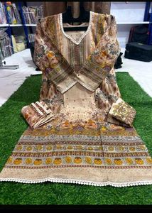 Elegant Printed Kurta Set