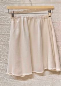 Tailor Stitched White Georgette Skirt Fixed Price