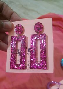 BEAUTIFUL HANDMADE RESIN EARINGS
