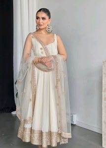 🆕️🆕️FOX GEORGETTE GOWN WITH PANT &amp; DUPATTA