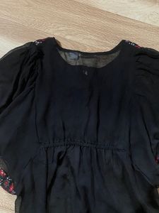 Korean Top