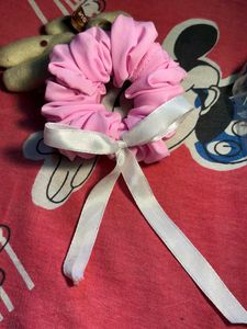 bow scrunchie home made