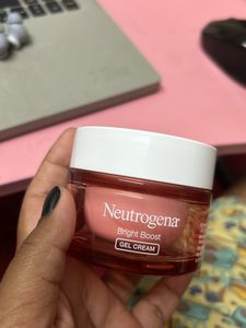 Neutrogena Bright Boost Gel Cream