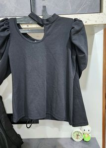 Black Fullsleeves Top