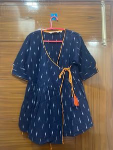Empire Wait Top