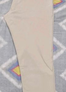 H&amp;M Chino Pants - Beige
